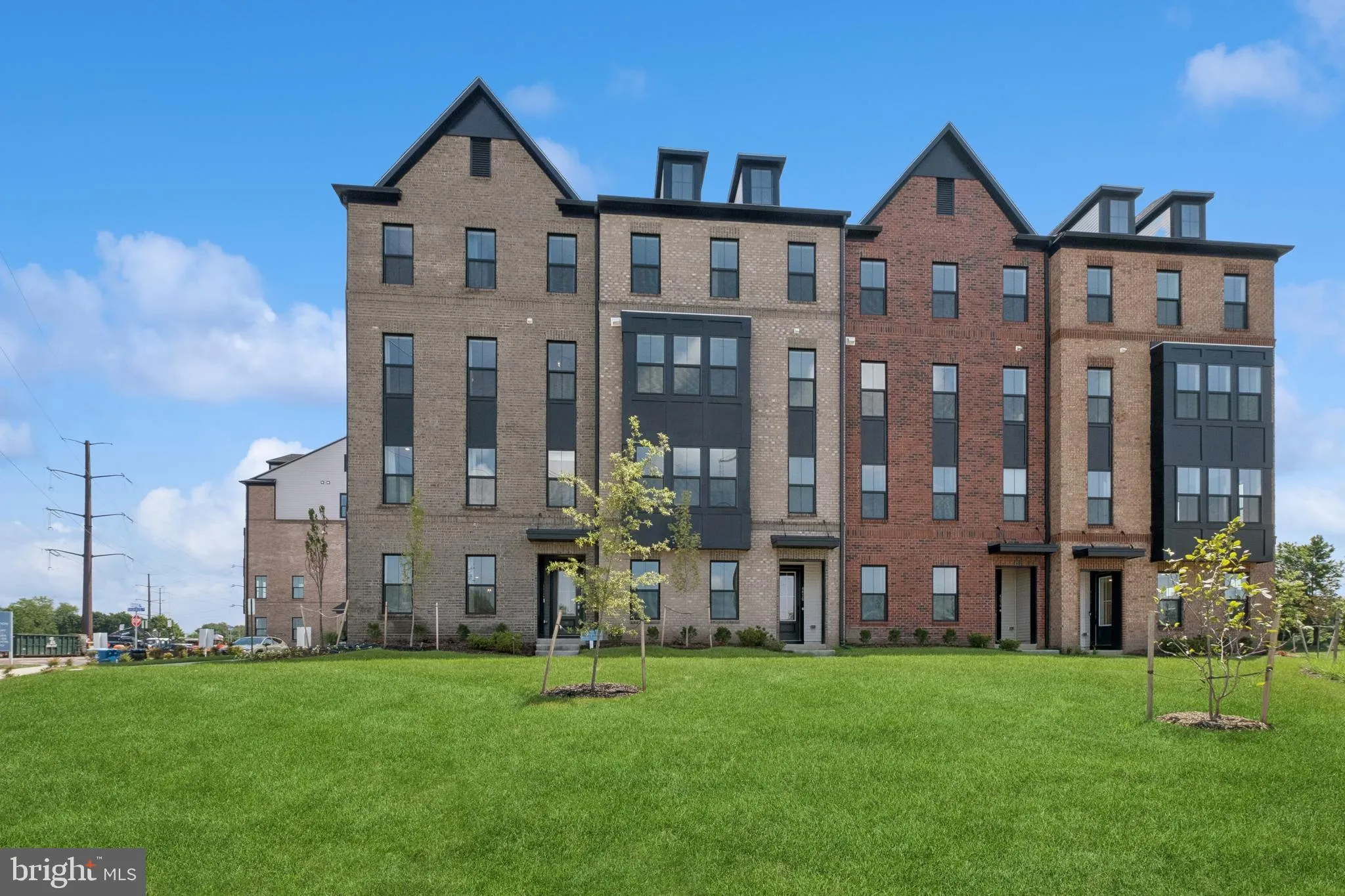 14984 DECO CIRCLE, Chantilly, VA 20151