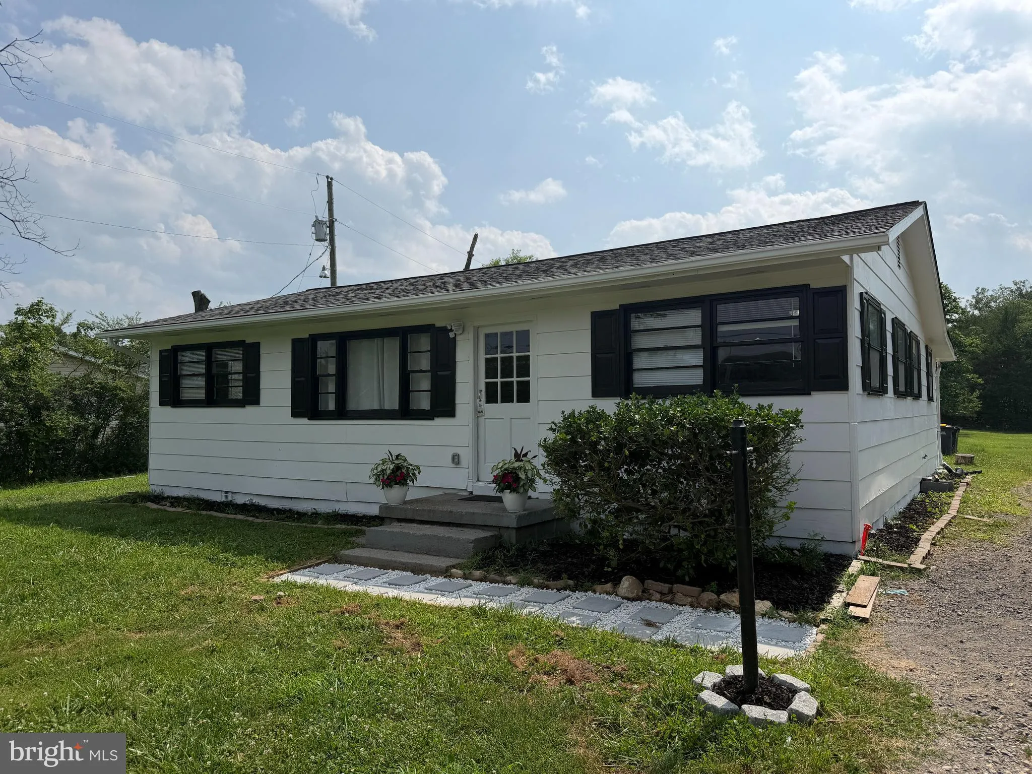 8606 LINTON HALL ROAD, Bristow, VA 20136