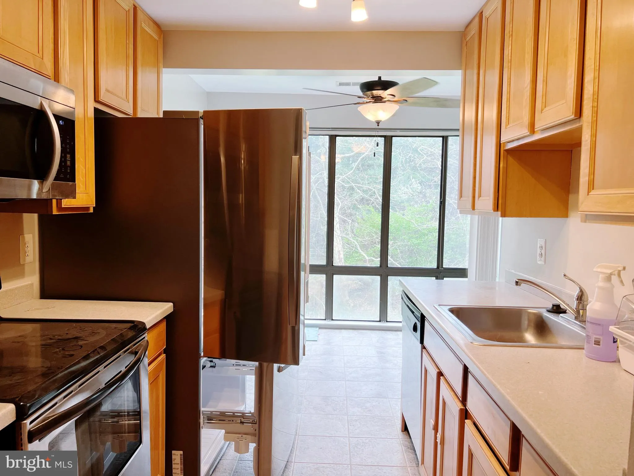 8141 NEEDWOOD RD, Derwood, MD 20855