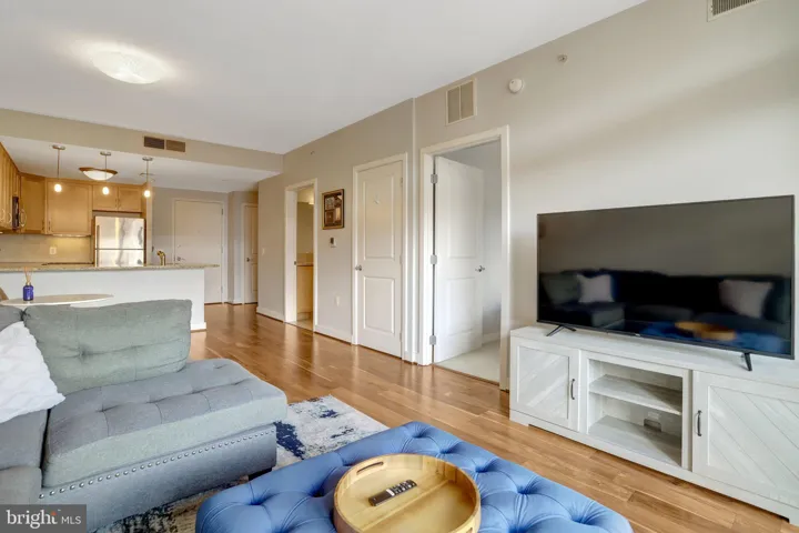 888 N Quincy Street, Arlington, VA 22203