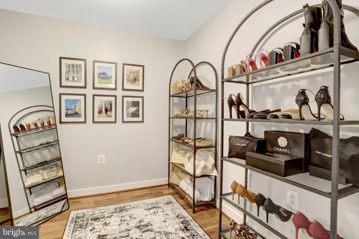 888 N Quincy Street, Arlington, VA 22203