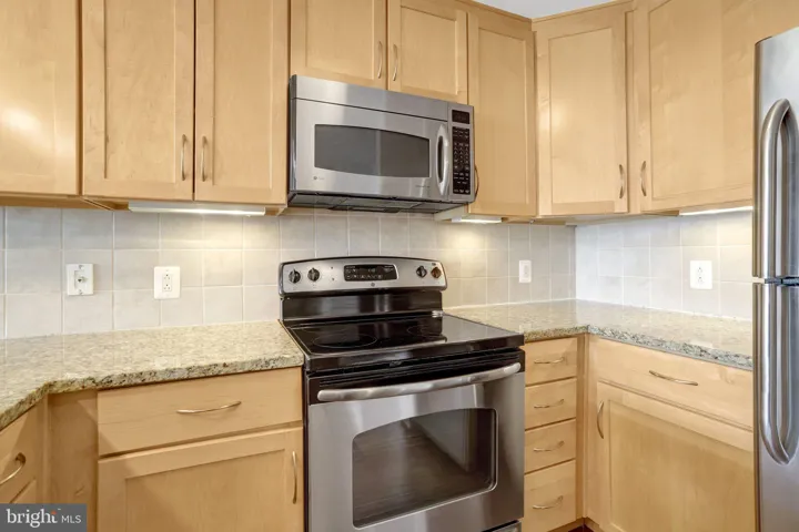888 N Quincy Street, Arlington, VA 22203