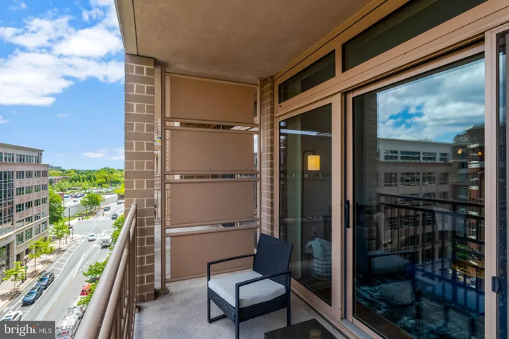 888 N Quincy Street, Arlington, VA 22203
