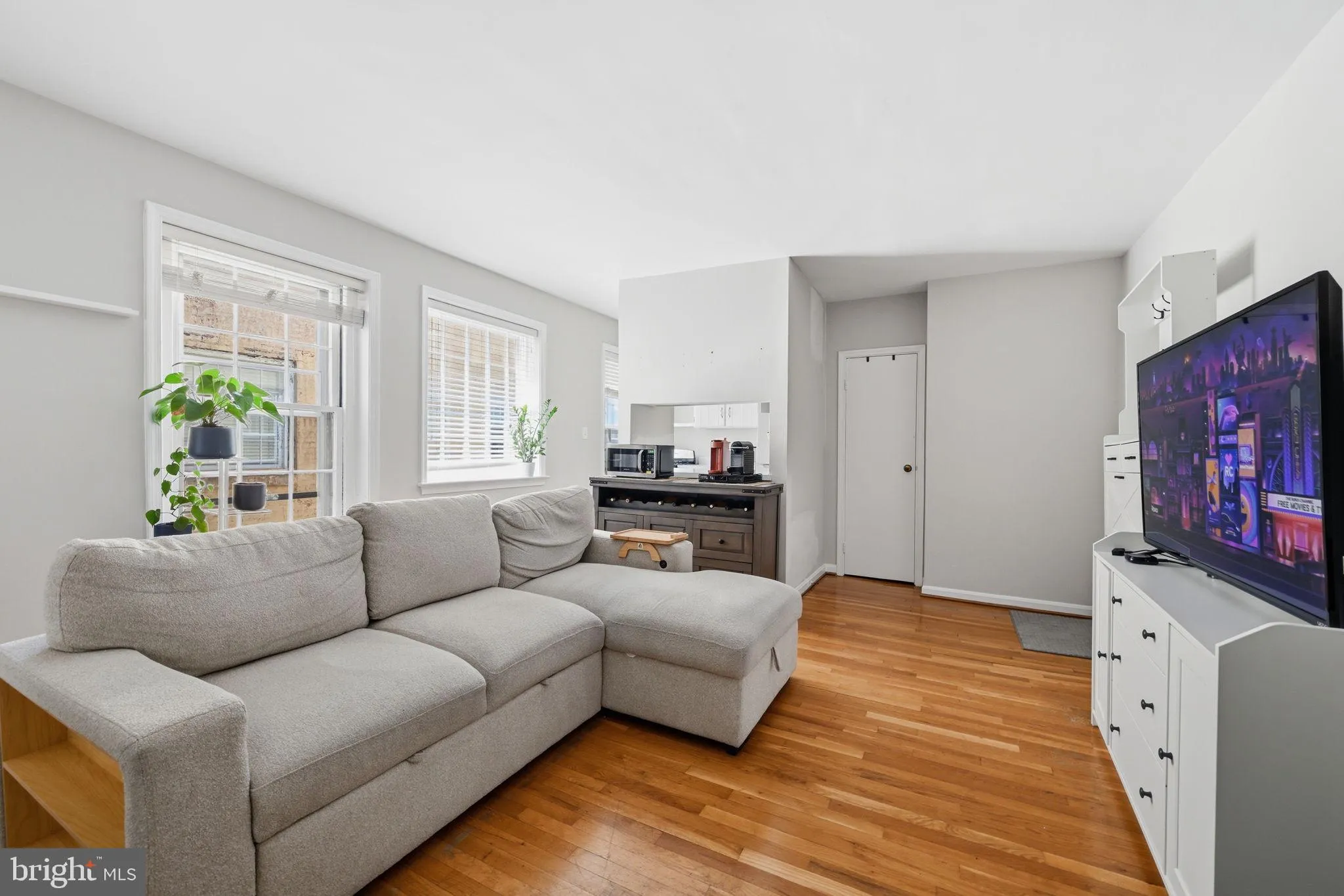 117 E STREET, Washington, DC 20003