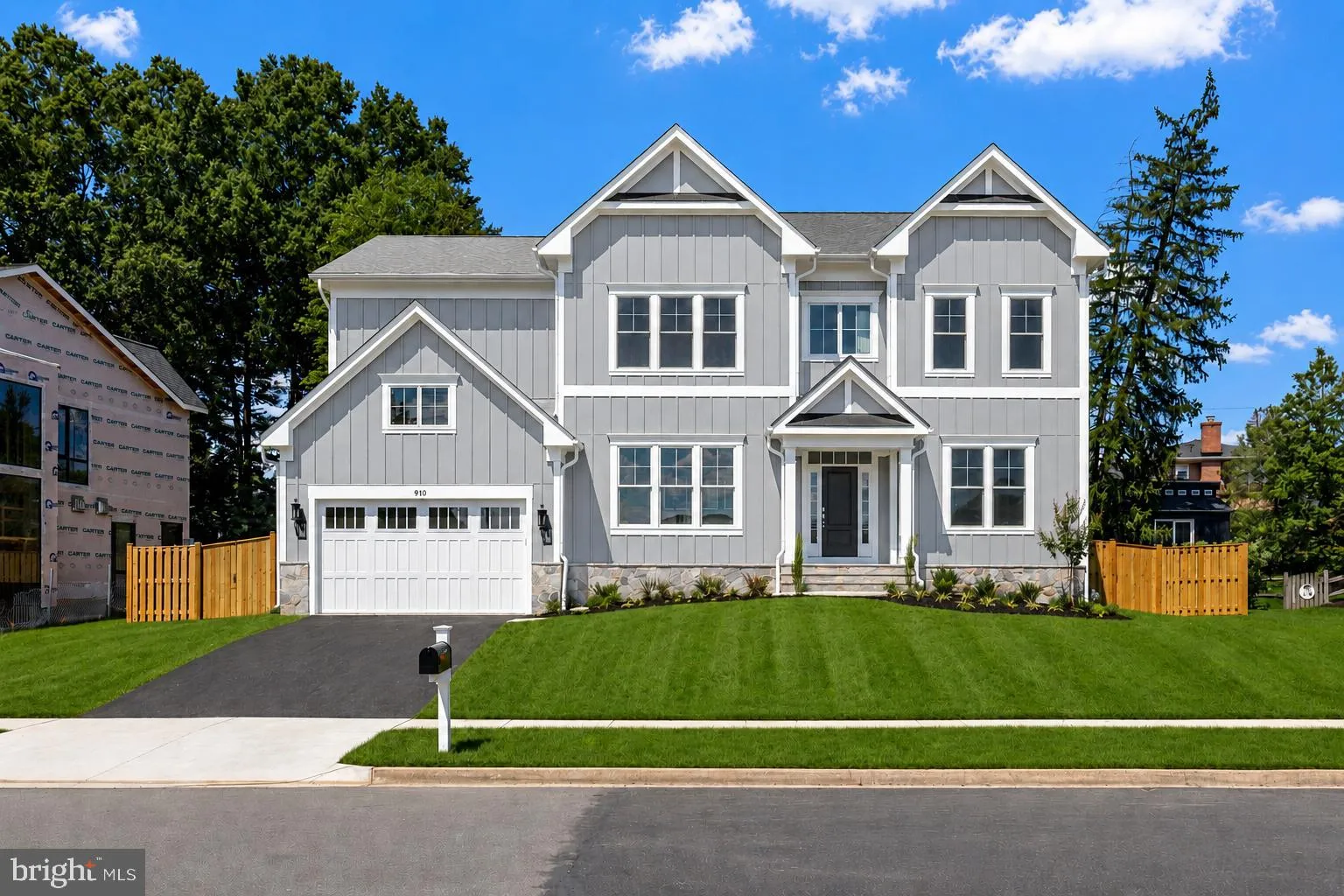 608 ROBERTS DRIVE, Vienna, VA 22180