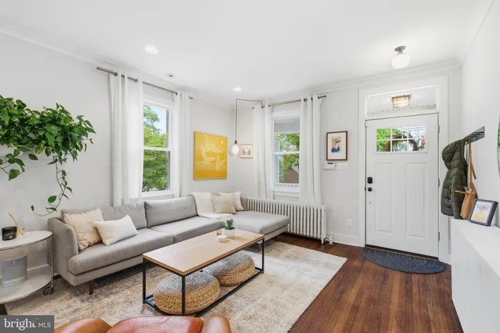 2211 R Street Se, Washington, DC 20020