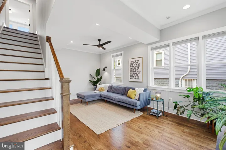2211 R Street Se, Washington, DC 20020