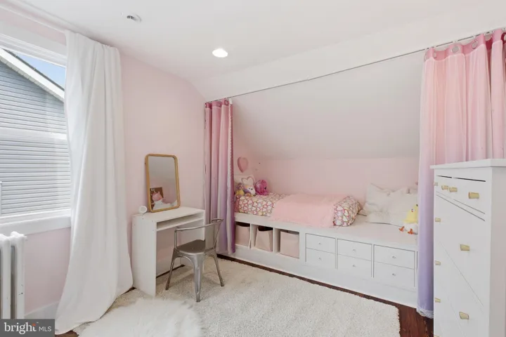 2211 R Street Se, Washington, DC 20020