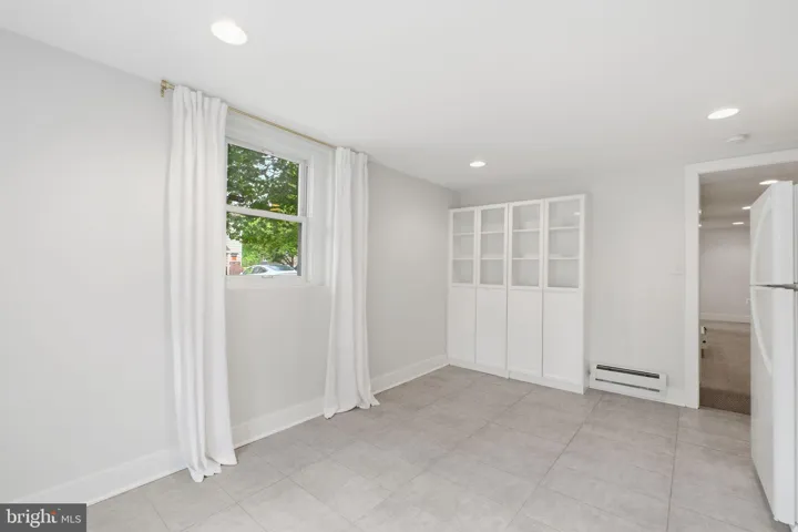 2211 R Street Se, Washington, DC 20020