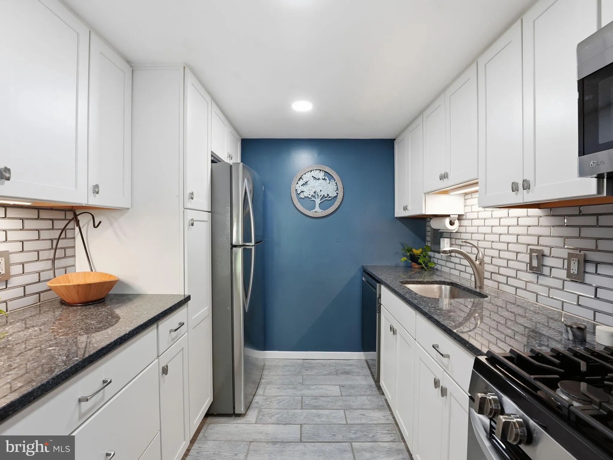 5250 VALLEY FORGE DRIVE, Alexandria, VA 22304