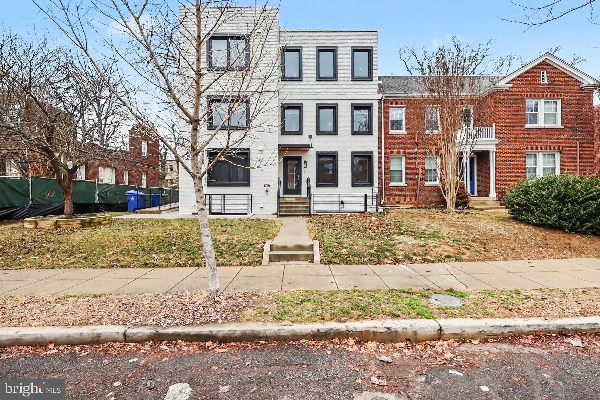 2216 40TH PLACE, Washington, DC 20007