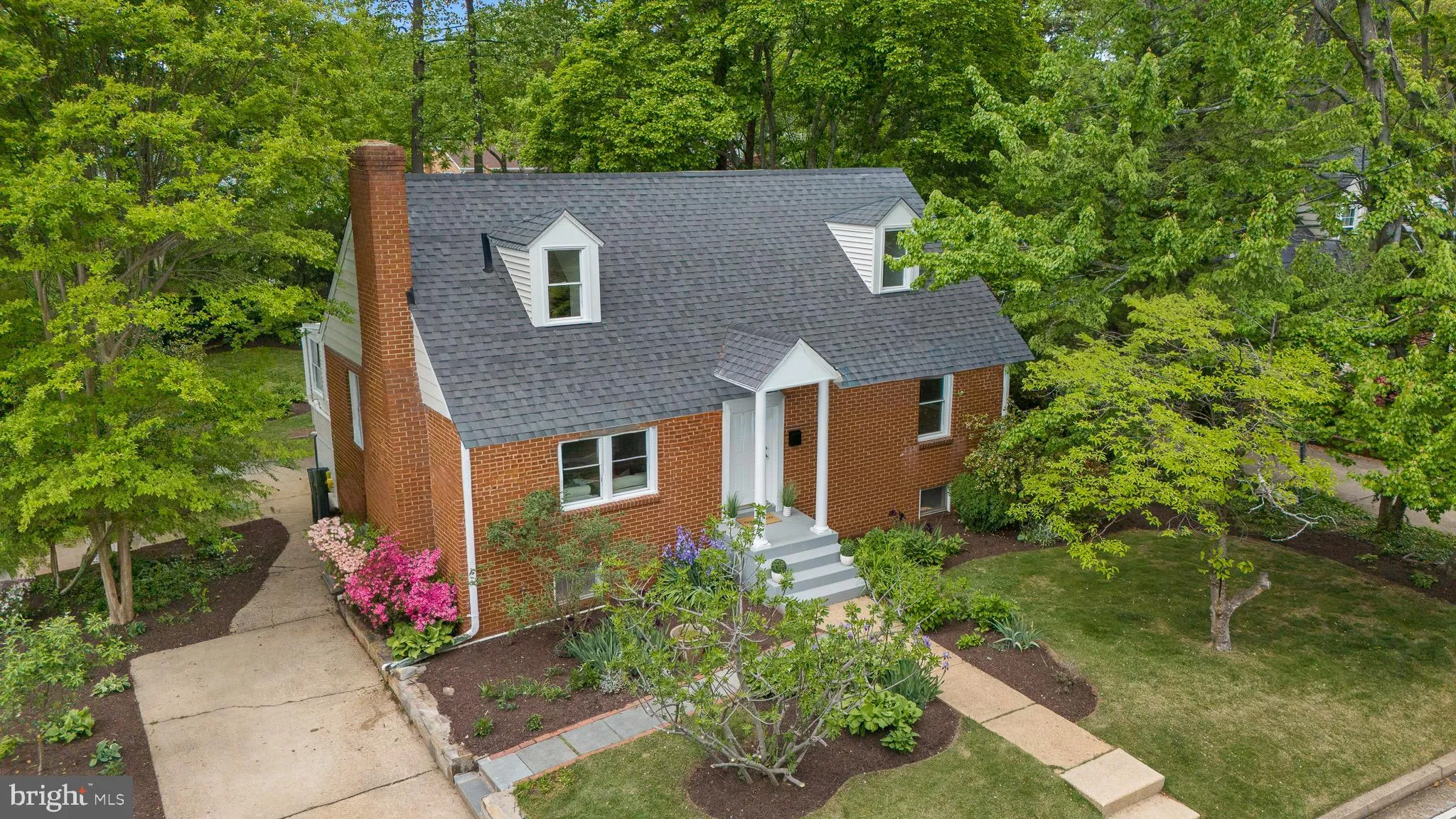 302 WEST STREET, Falls Church, VA 22046