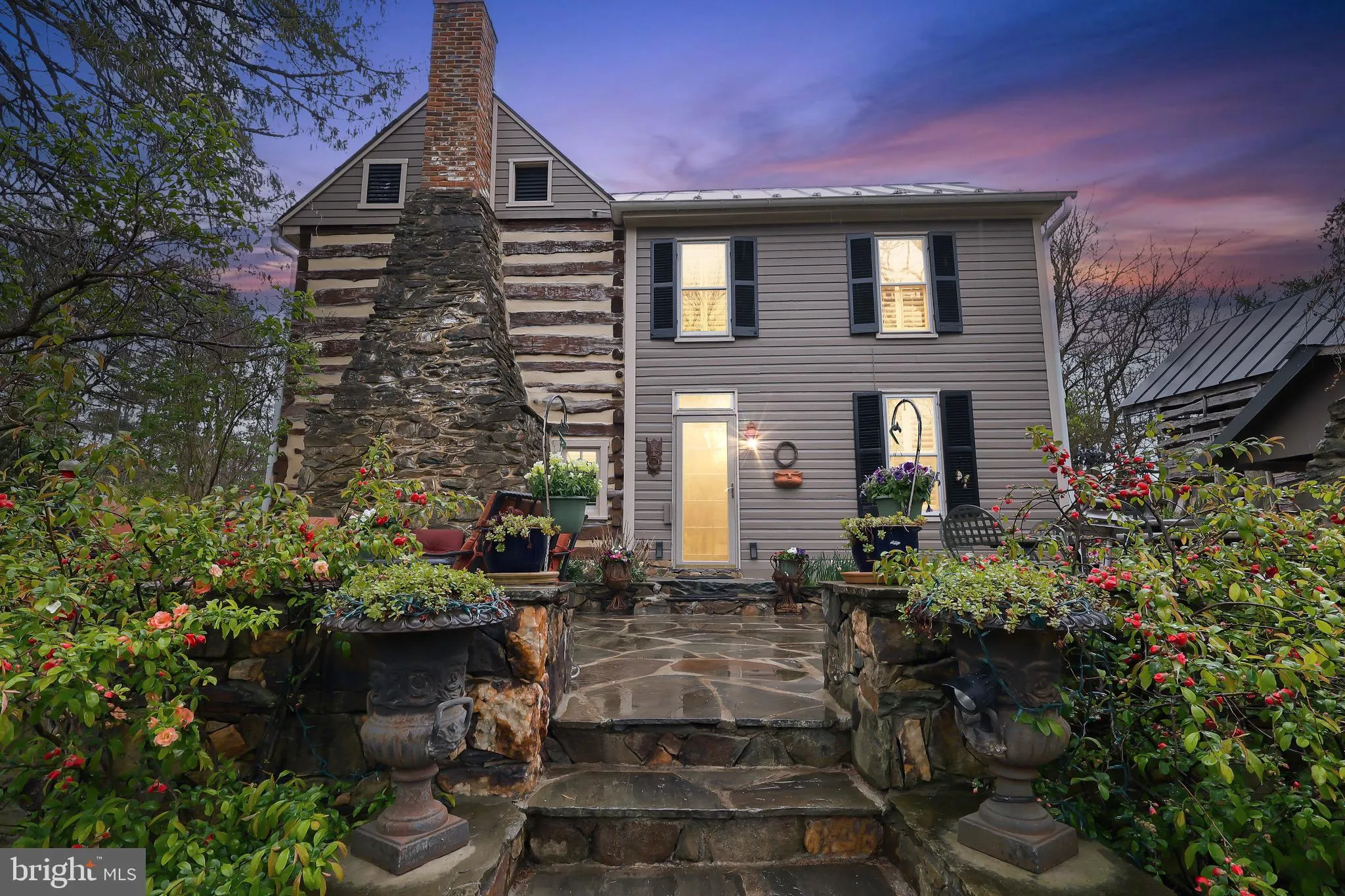 37275 CHARLES TOWN PIKE, Hillsboro, VA 20132