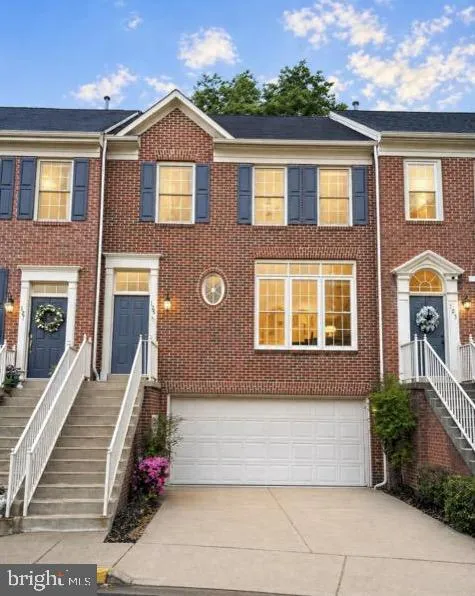 125 ROLAND COURT, Vienna, VA 22180