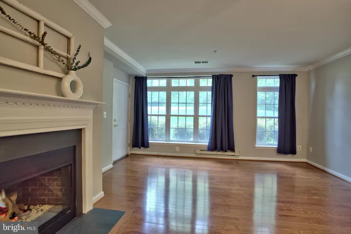 4633 Battenburg Lane, Fairfax, VA 22030