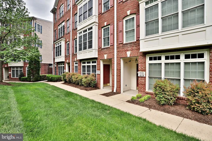 4633 Battenburg Lane, Fairfax, VA 22030