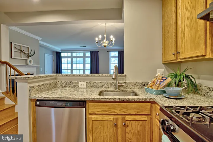 4633 Battenburg Lane, Fairfax, VA 22030