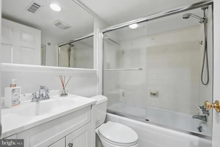 969 Spencer Road, Mclean, VA 22102