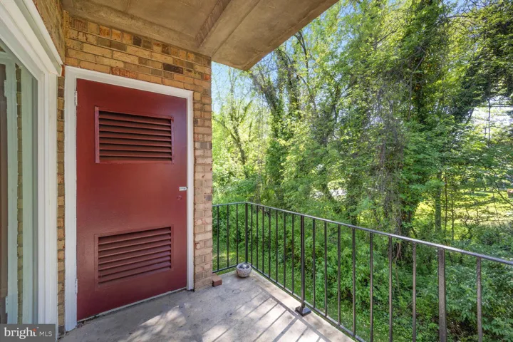 3860 Lyndhurst Drive, Fairfax, VA 22031