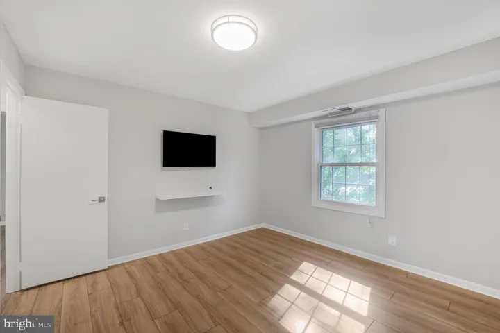 3860 Lyndhurst Drive, Fairfax, VA 22031