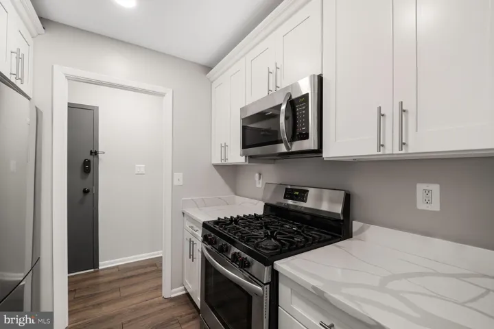 3860 Lyndhurst Drive, Fairfax, VA 22031