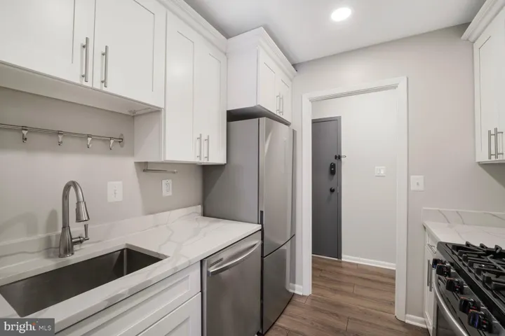 3860 Lyndhurst Drive, Fairfax, VA 22031
