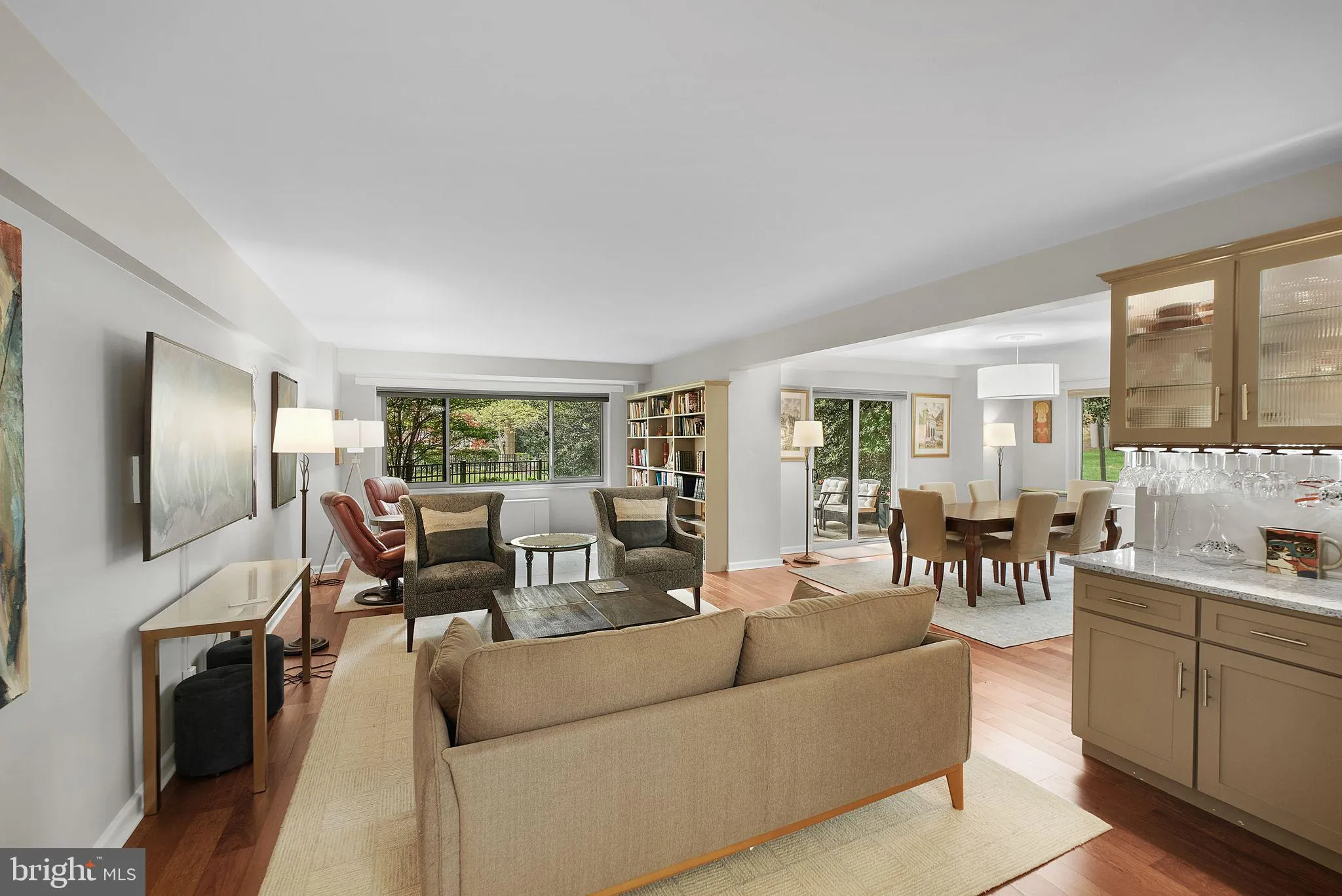 4201 CATHEDRAL AVENUE, Washington, DC 20016