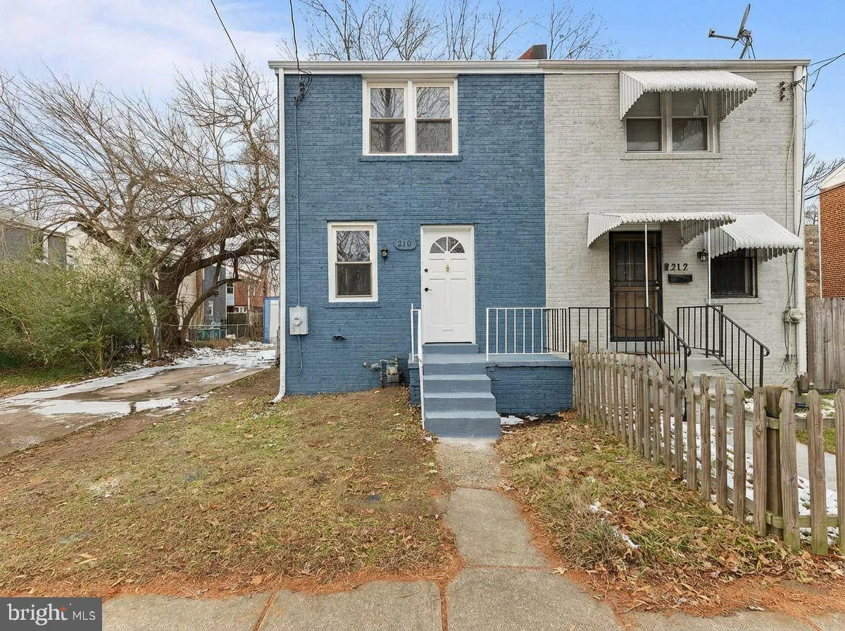 210 62ND STREET, Washington, DC 20019