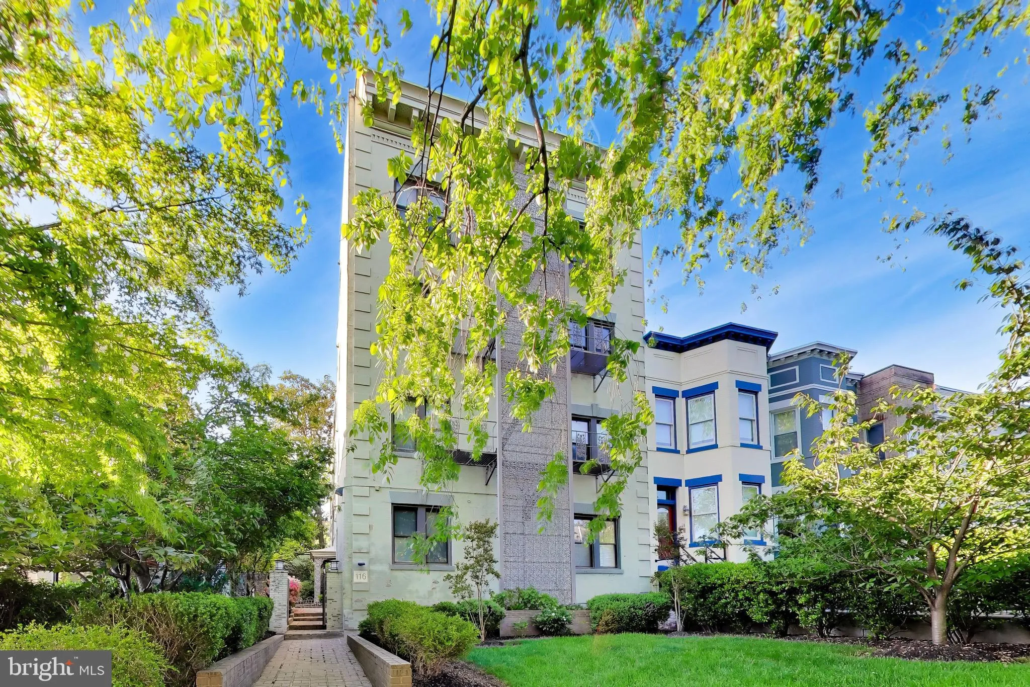 116 CAROLINA AVENUE, Washington, DC 20003
