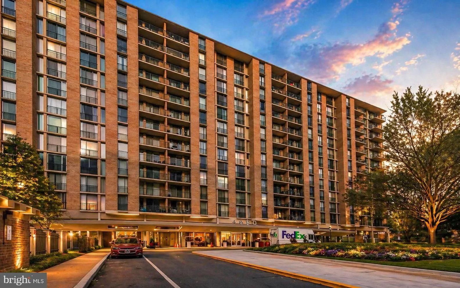 4600 FOUR MILE RUN DRIVE, Arlington, VA 22204