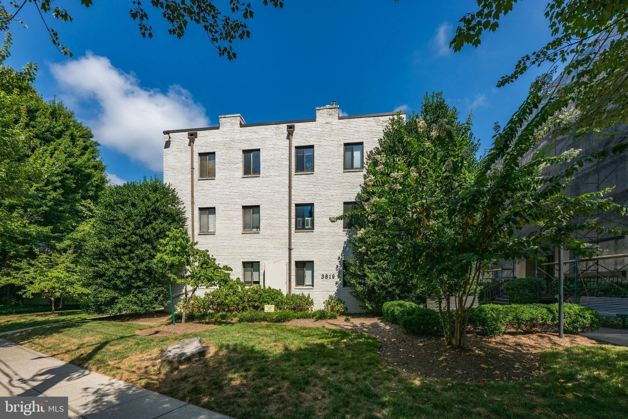 3819 DAVIS PLACE, Washington, DC 20007