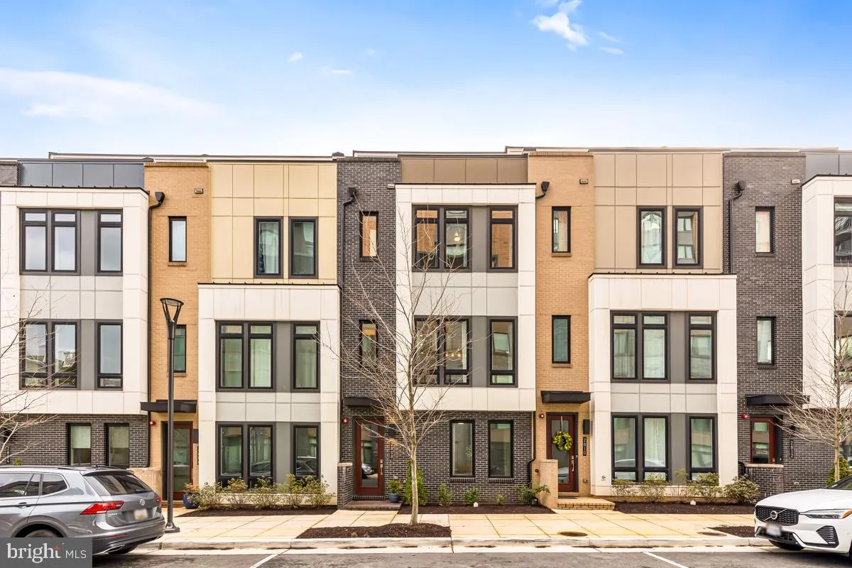 2820 TELEK PLACE, Alexandria, VA 22314