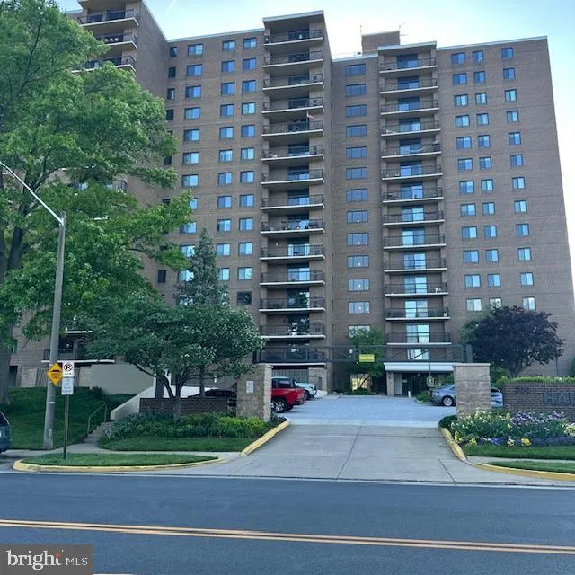 200 PICKETT STREET, Alexandria, VA 22304