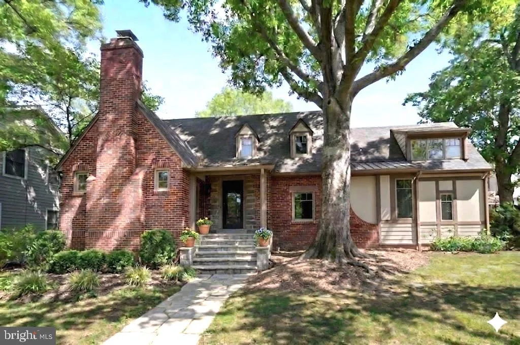 7605 MAPLE AVENUE, Chevy Chase, MD 20815