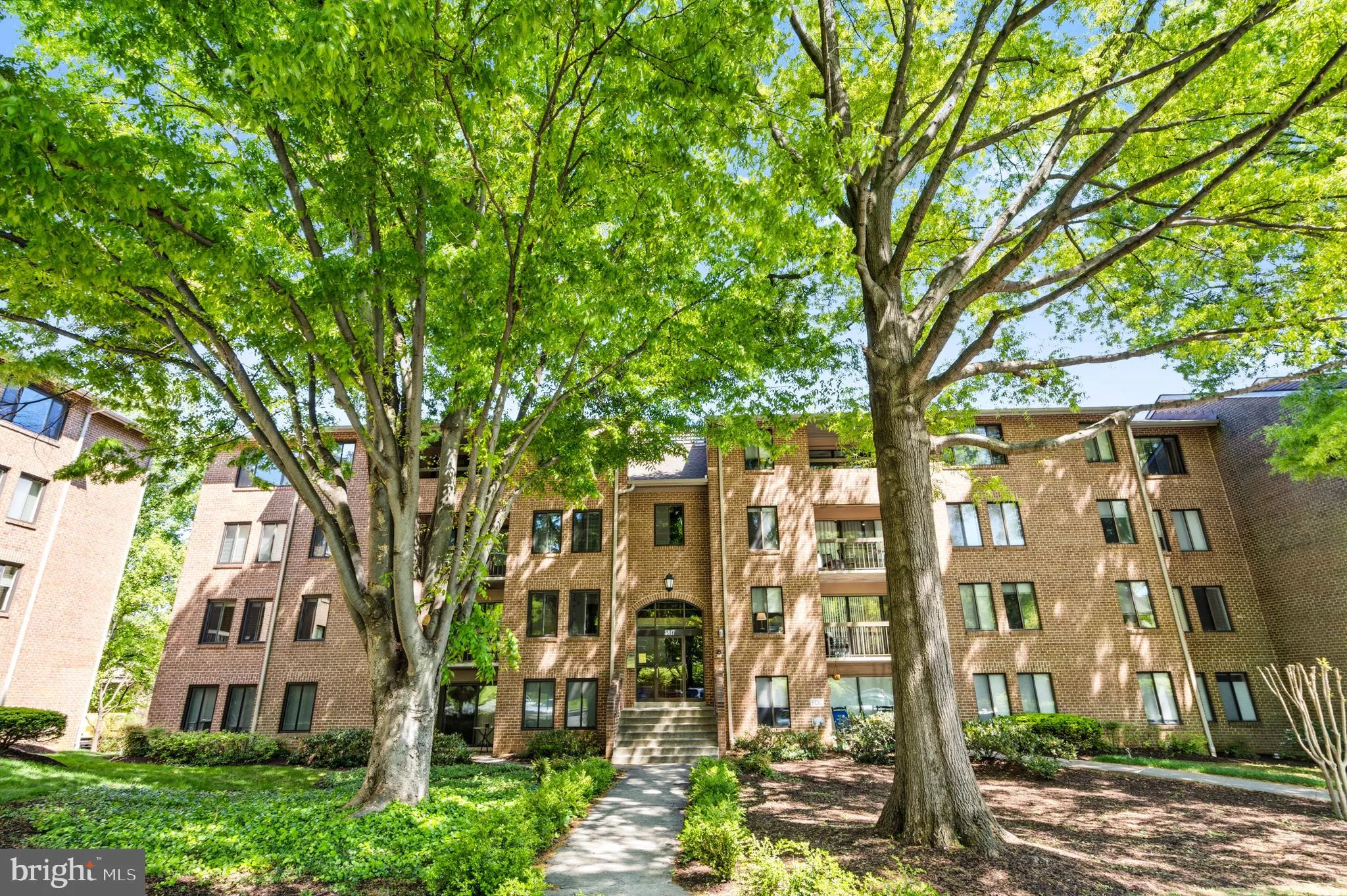 5817 EDSON LANE, Rockville, MD 20852