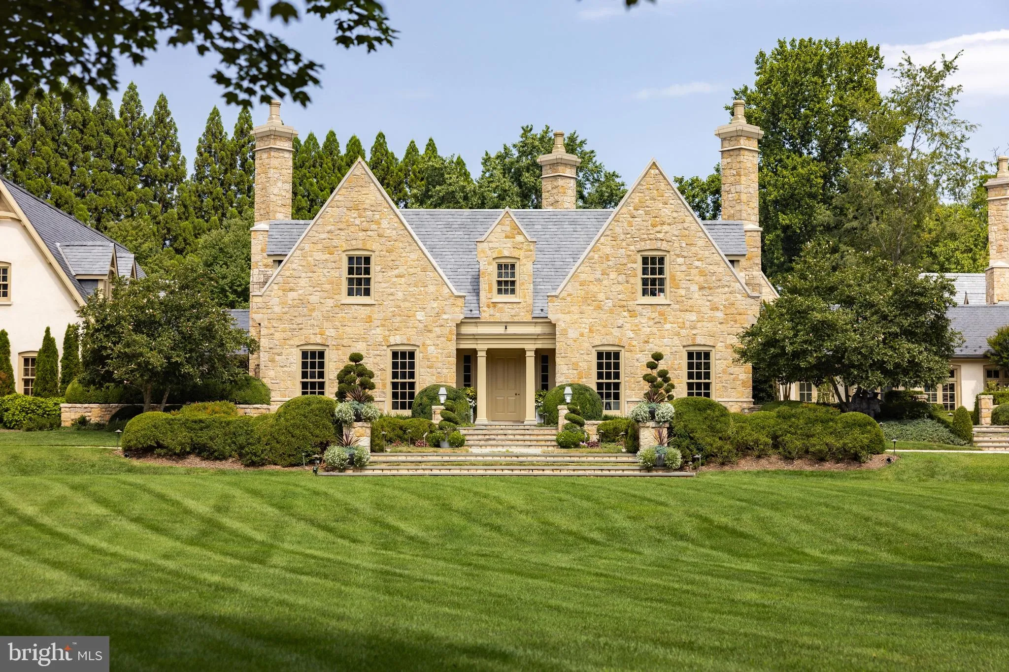 576 INNSBRUCK AVENUE, Great Falls, VA 22066