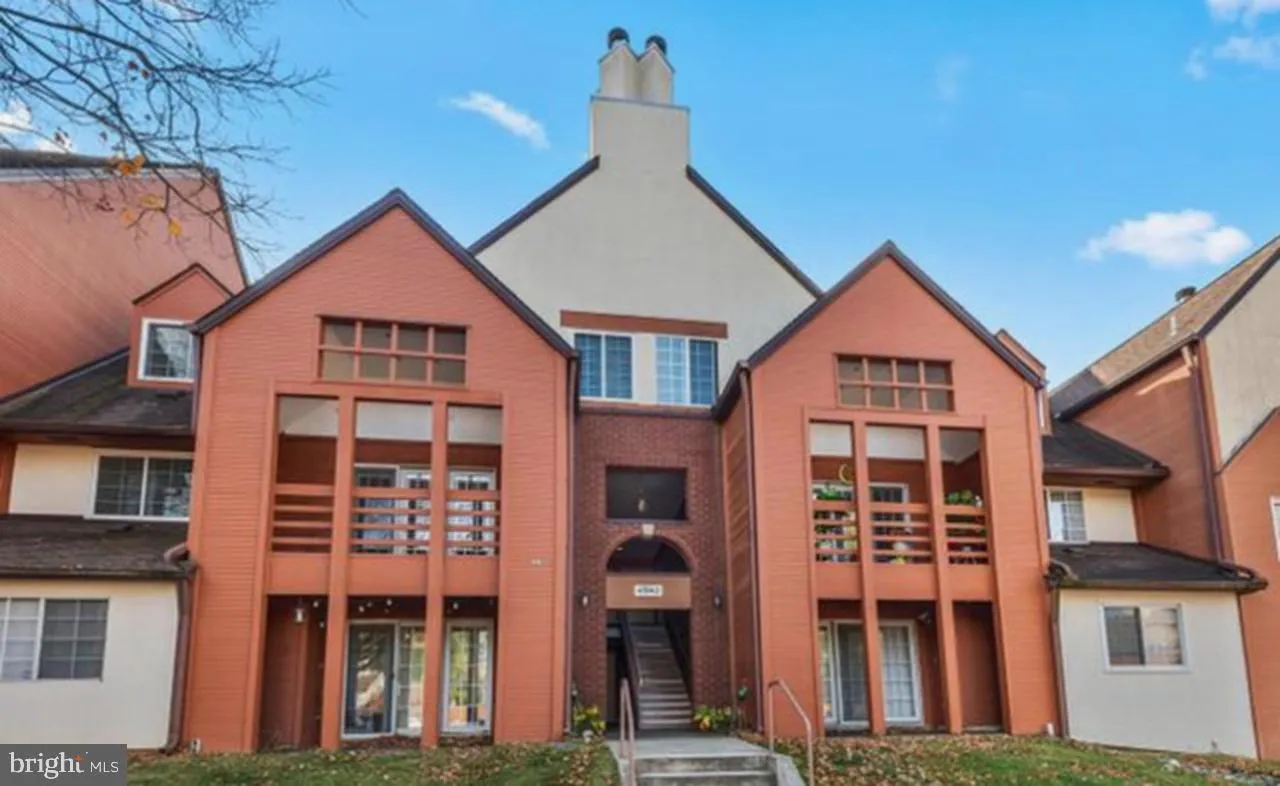 4942 COLUMBIA ROAD, Columbia, MD 21044