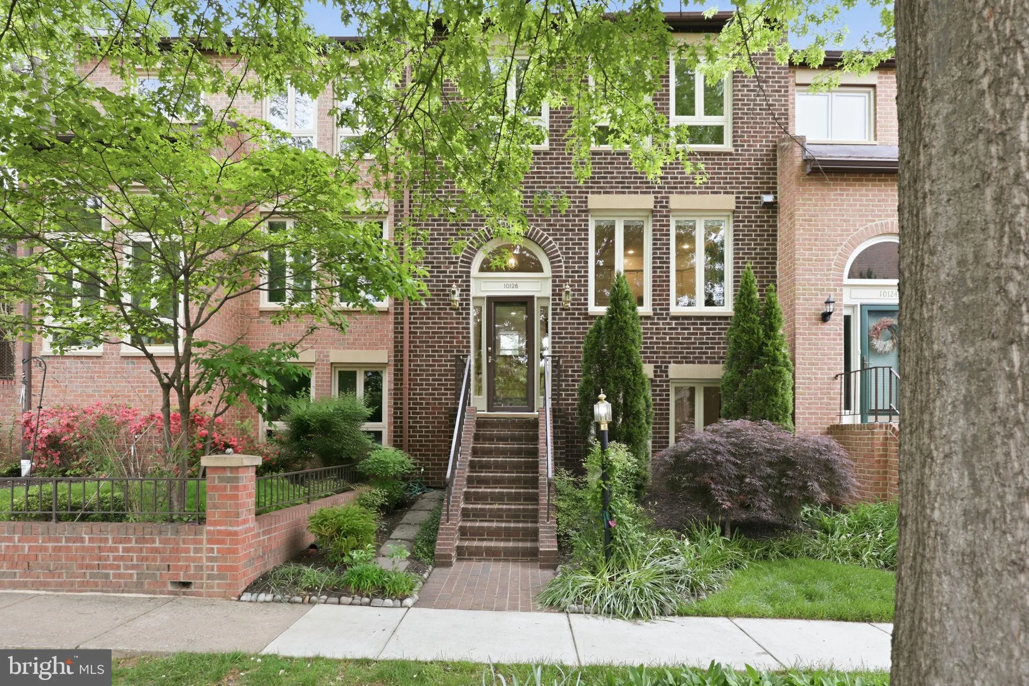 10126 TURNBERRY PLACE, Oakton, VA 22124