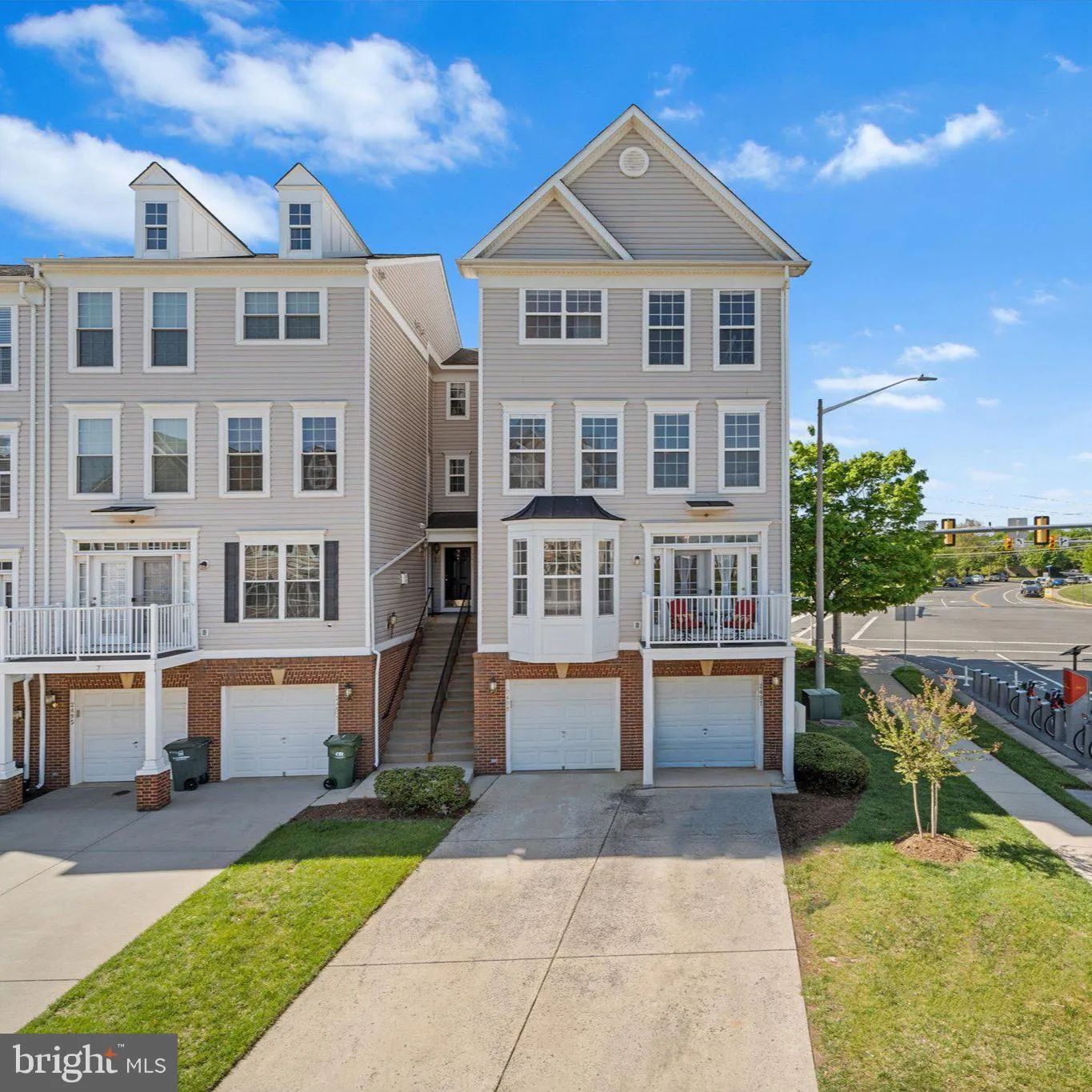2499 CURIE, Herndon, VA 20171