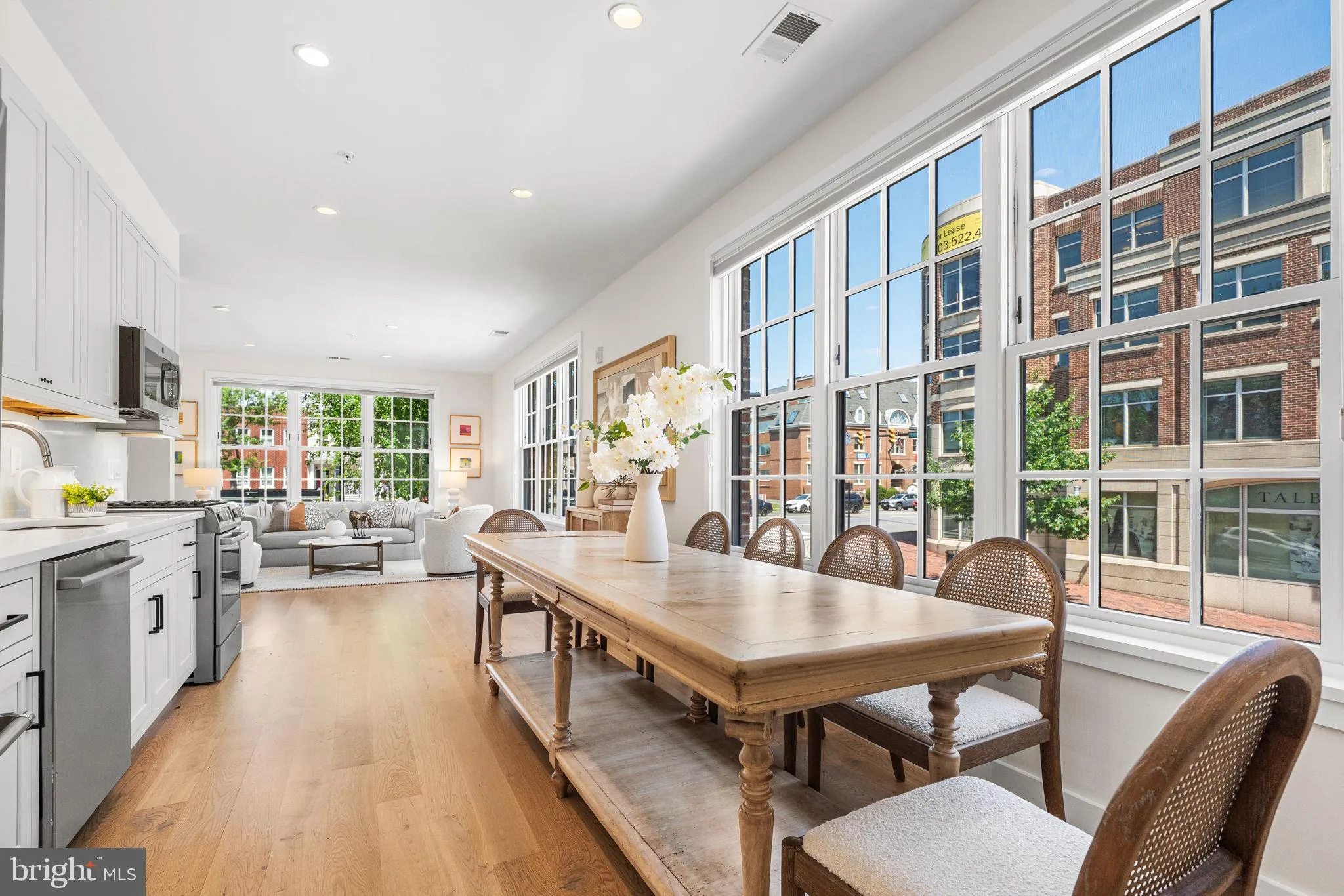 521 WASHINGTON STREET, Alexandria, VA 22314