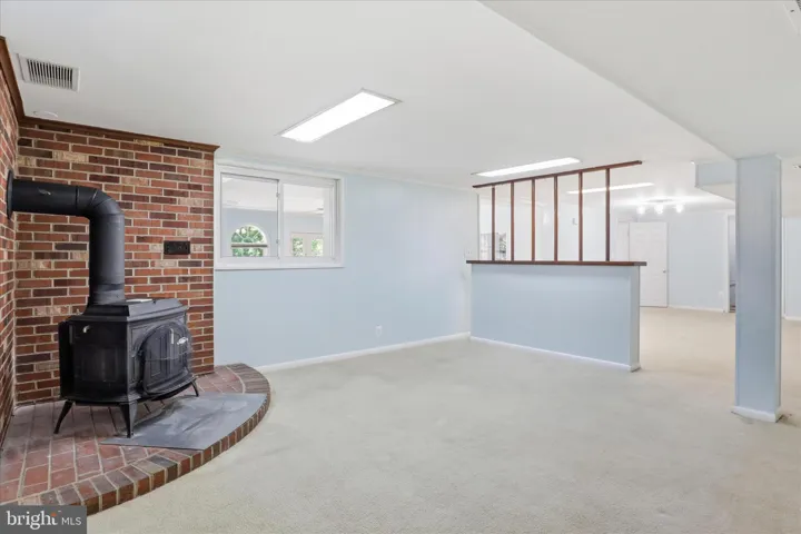 6718 Ruskin St, Springfield, Virginia 22150