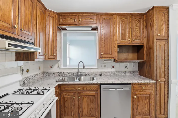 6718 Ruskin St, Springfield, Virginia 22150