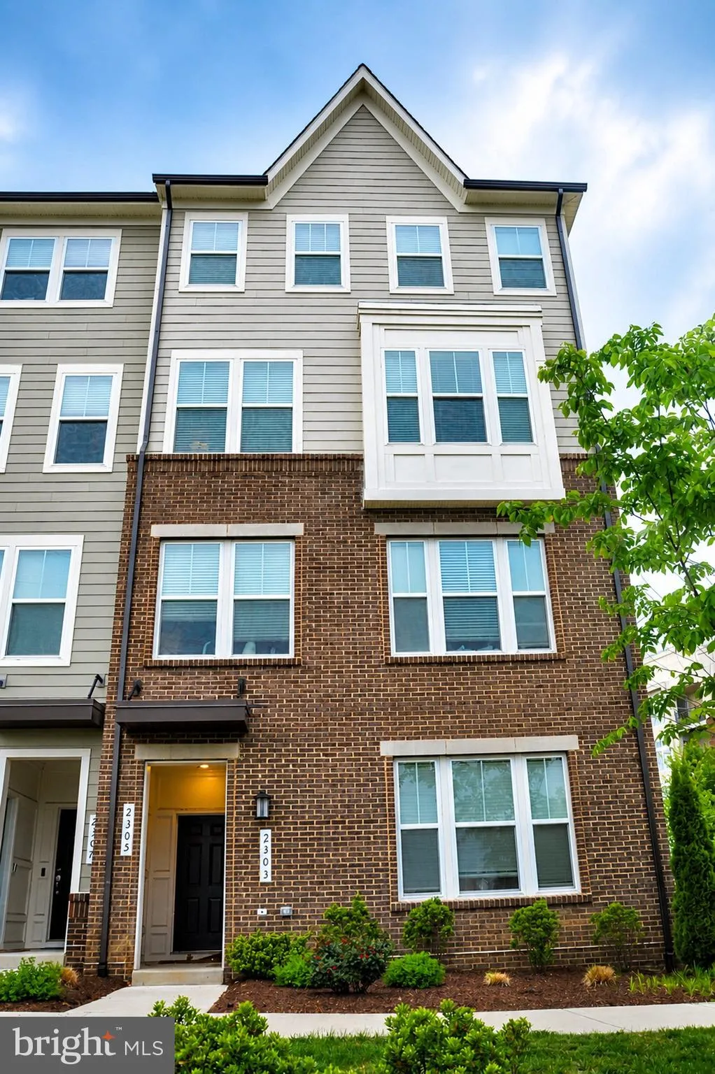 2303 STEPHANIE TESSA LANE, Woodbridge, VA 22191