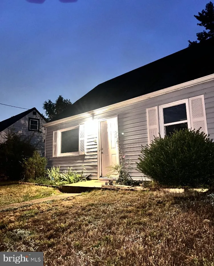 229 MANASSAS DRIVE, Manassas Park, VA 20111