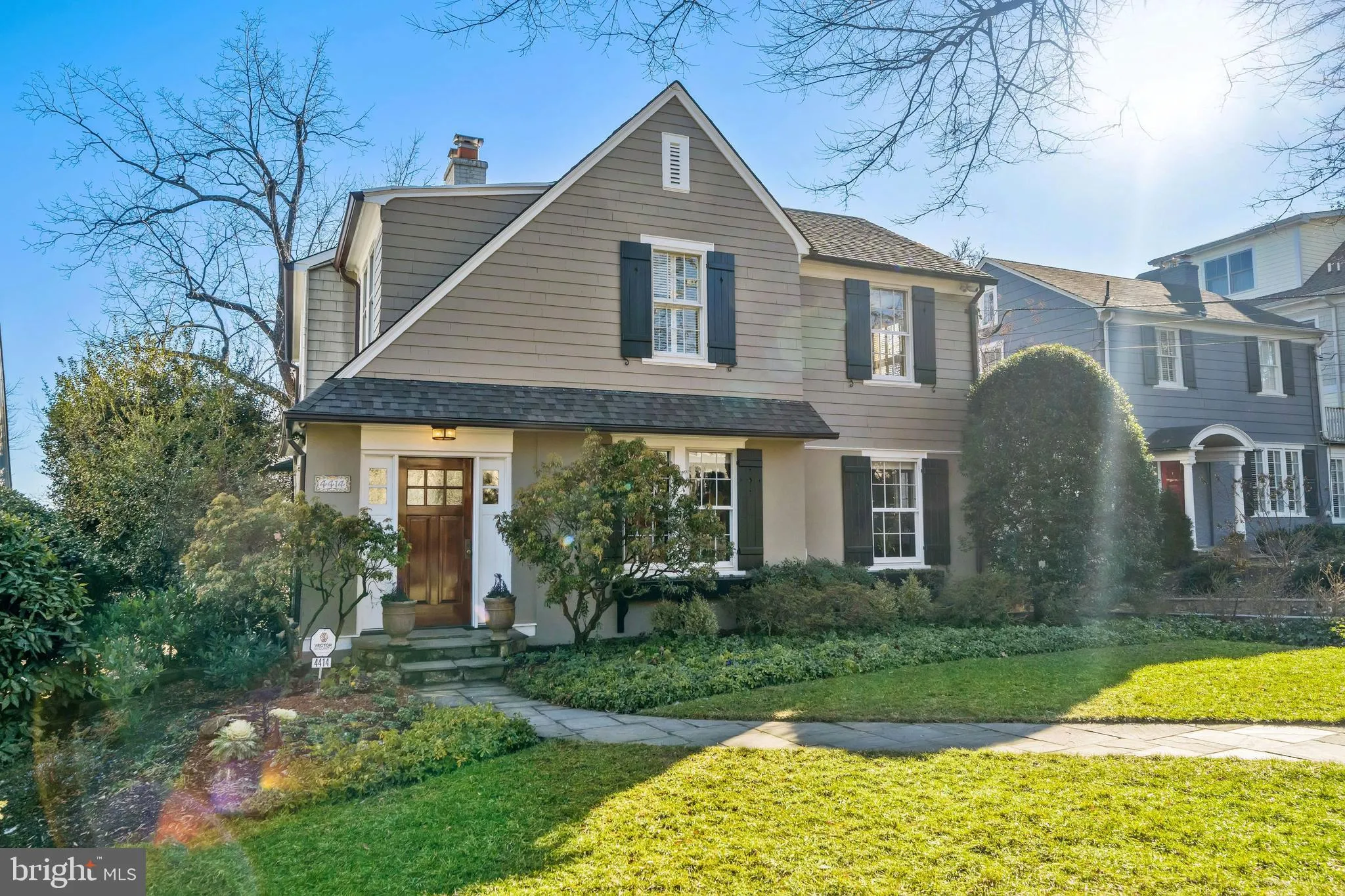4414 LOWELL STREET, Washington, DC 20016