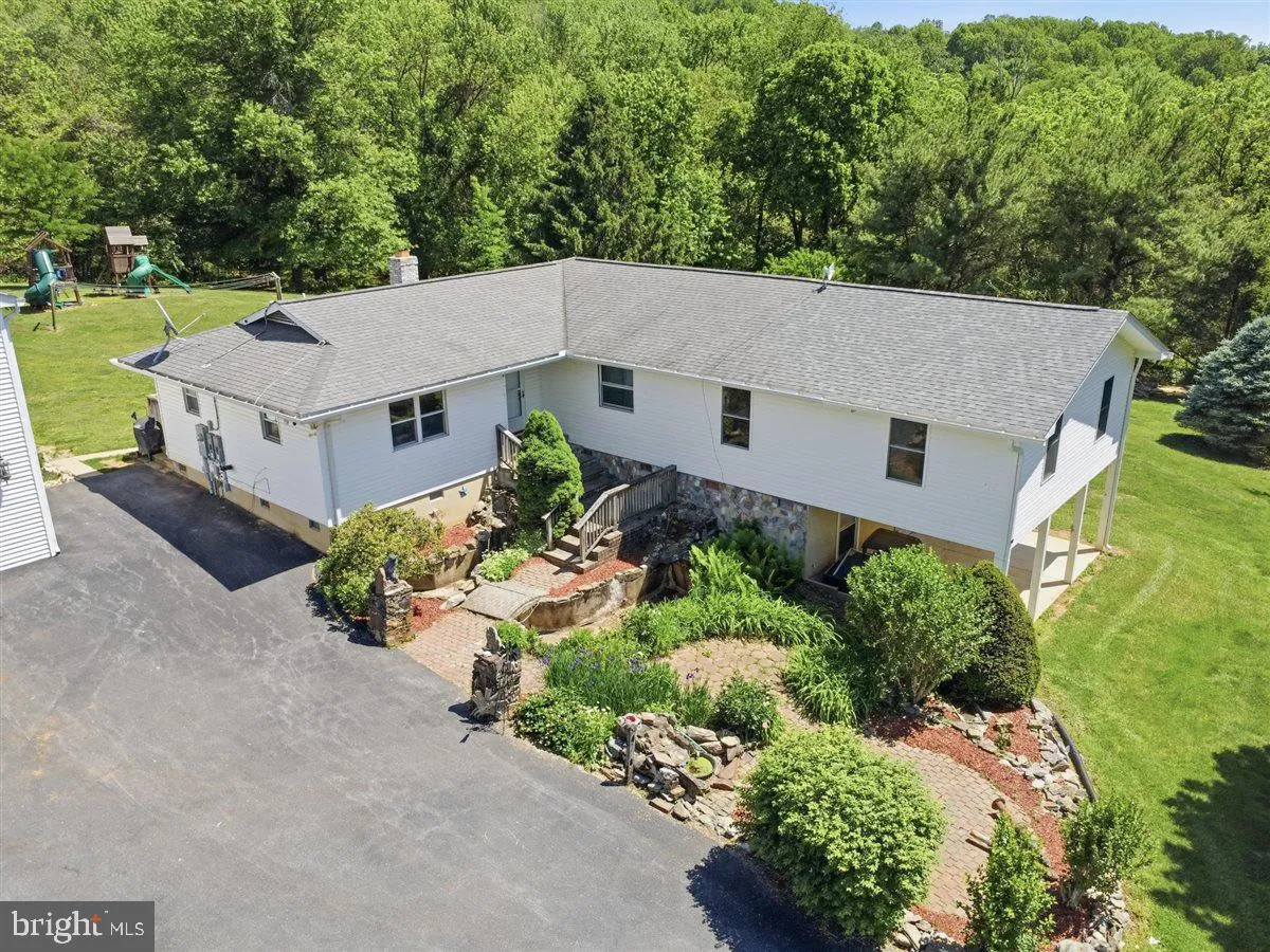 2915 FRY ROAD, Jefferson, MD 21755