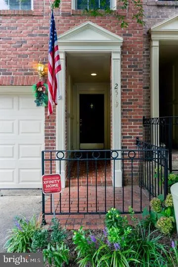 2519 GADSBY PLACE, Alexandria, VA 22311