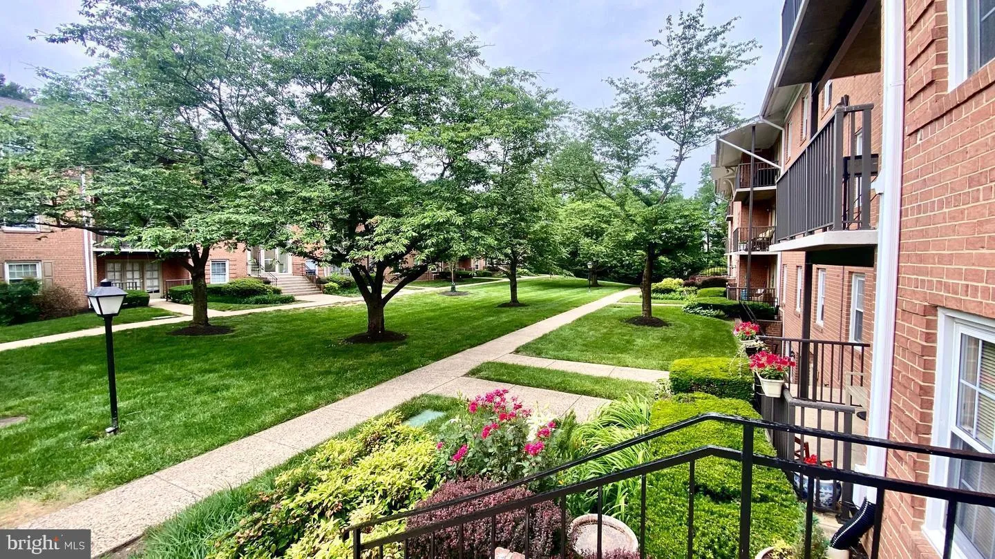 3330 SPRING LANE, Falls Church, VA 22041