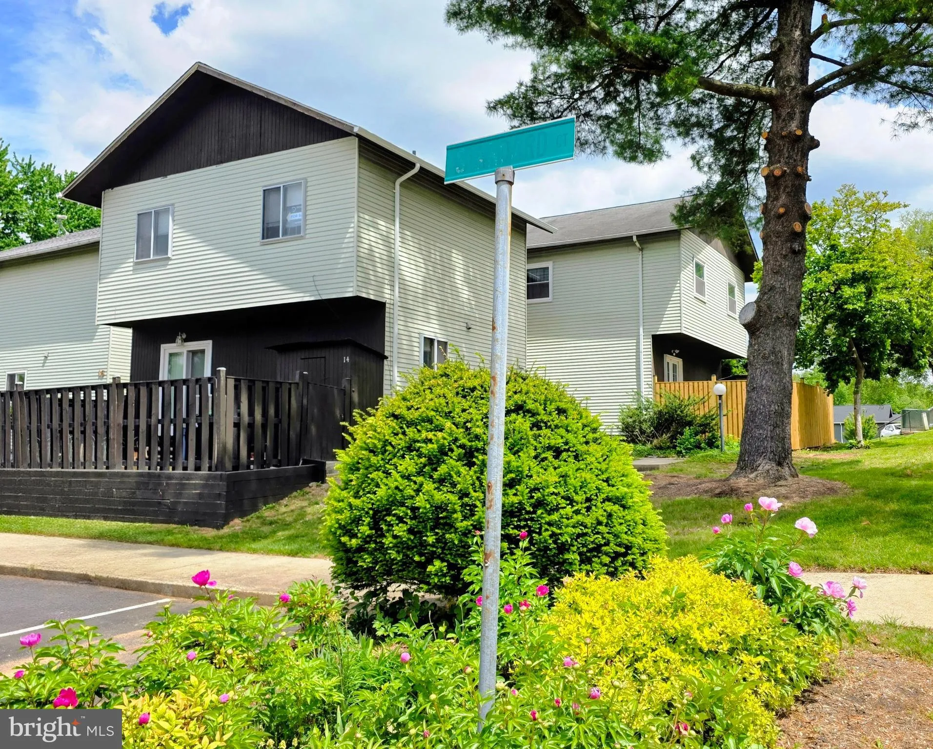 14 STANDARD COURT, Gaithersburg, MD 20877