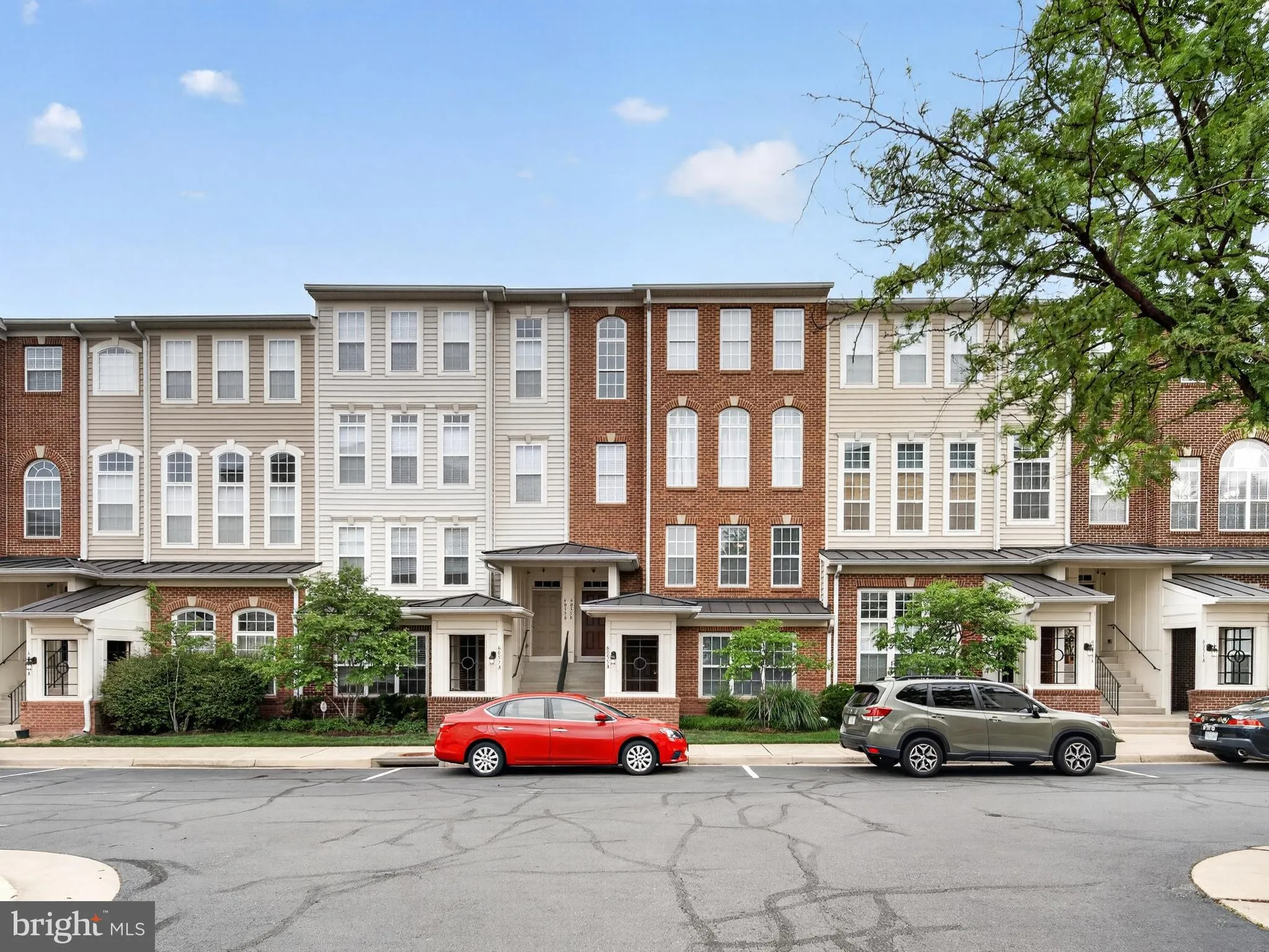 6055 WICKER LANE, Centreville, VA 20121